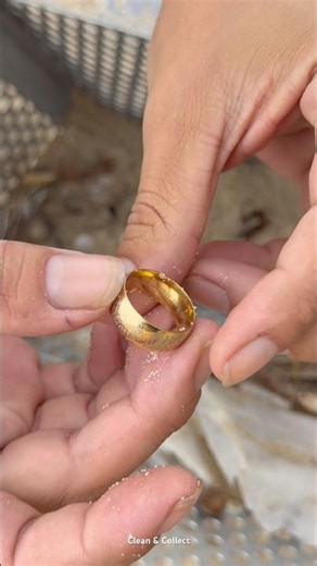 I Found a Lost Gold Wedding Band with a Secret Name Inside!