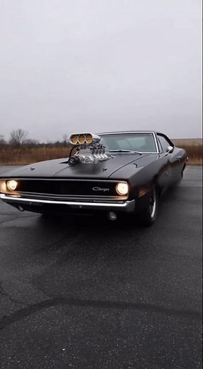 Blower Mopar Power! 1970 Dodge Charger Big Block SOUND!