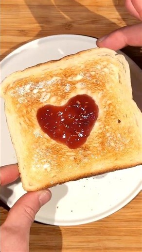 Valentine’s Toast Hack ❤️ So Simple!
