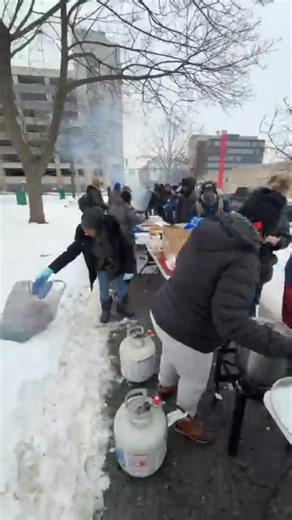 Free food delivery begins! Now everyone can easily order all their grocery essentials for free! Enter your area's ZIP code below — And see if you qualify for free delivery! ��� | Free food distribution USA