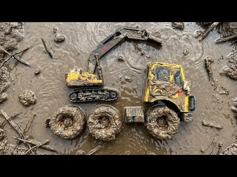 Mencari mainan di sawah, mobil Dump Truk, Excavator, Truk oleng, Mobil ambulan, Truk kontainer prt30