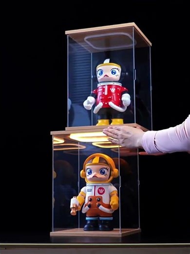 Display box Acrylic storage box with light, openable door!