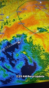 36K views · 968 reactions | @mattlanzawx has a 2:25 AM Beryl update. Everything is on track at this point. Conditions will worsen over the next few hours in Houston. | Eric Berger: Space City Weather | Facebook