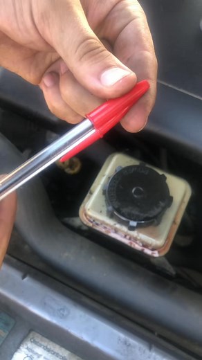 TikTok video #carrepairs #carrepairtips #carrepairtip #carrepair #7258974644722568475 #carrepairing | Mechanicallyincley USA | Facebook