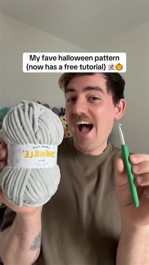 Zac Doar | No-sew and less than 30 mins to crochet 🧡 The itty bitty bat crochet pattern is one of my fave no sew crochet patterns and has a free... | Instagram