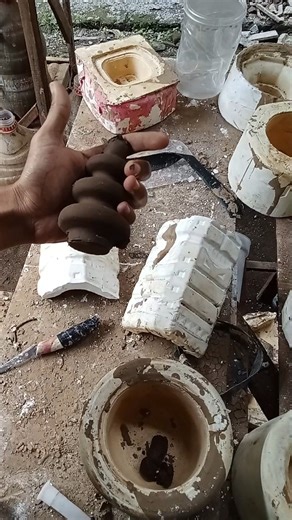 mini vase slip casting pottery #woodfiredpottery #slipcast