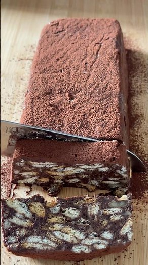 4-Ingredient No-Bake Mosaic Cake | Easy, Freezable Chocolate Biscuit Dessert