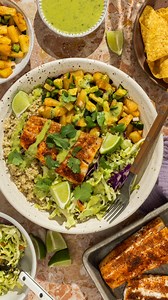 fish taco bowls with poblano cilantro slaw ☀️🌮🍍 a bed of quinoa, blackened cod, poblano cilantro sauce & slaw, pineapple salsa… way easier to eat than fish tacos but all the same delish flavors 🤤 today on substack! this is our june bonus recipe includes early access to a new recipe coming later & your dinner plan for the week (with grocery list!!) I hope you enjoy 🥰 #easyhealthymeals #fishtaco #summerrecipes #fishrecipes #glutenfreerecipes #easyhealthyrecipes #dairyfreerecipes #mealplans #me
