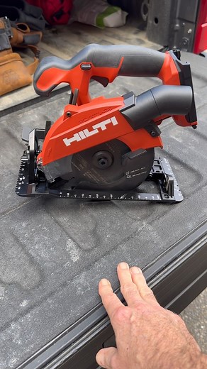44K views · 63 reactions | Little update from Hilti adding the updated 6 1/2” saw to the Nuron platform. Just walking around the saw it has some great features. Can’t wait to burn some blades and drain some batteries.  nicely done. @hiltinorthamerica #hilti #nuron #tools #cordless #saw #contractor | Canadian Carpenter | Facebook