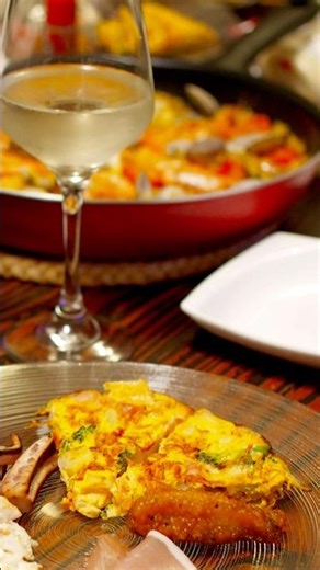 【フライパンで作る】スパニッシュオムレツ、Spanish omelette #料理研究家 #cooking #自炊 #料理 #おうちごはん #recipe #shorts