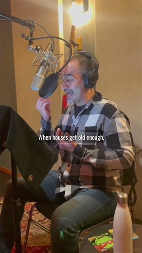 Javier Muñoz narrates an excerpt from On the Street Where You Live