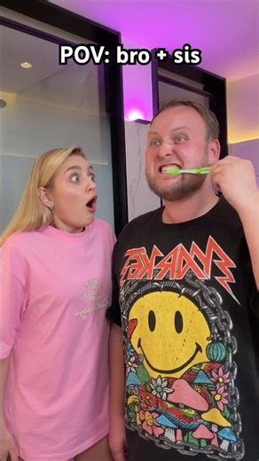 SIBLINGS🤫😈 Which one toothbrush is better?😂🤢