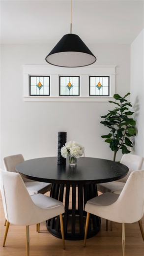 My favorite design jobs? The ones where the client isn’t concerned about resale value and they CREATE the home of THEIR dreams. 🙌 These clients incorporated stain glass windows they loved, bold colors they loved, a kitchen that focused solely on how THEY would most enjoy using it, dog-friendly features that would make caring for their fur babies easier, a sewing nook, a custom desk built specifically to hold an epic record collection…. It was a house for them and them alone. ✨🙌 Give me a “fore