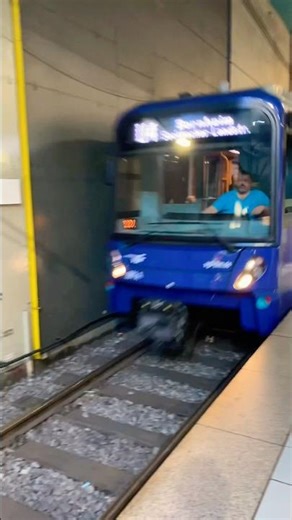 U Bahn U4 Bornheim #shorts #trainspotting #zug #train #fypシ #youtubeshorts