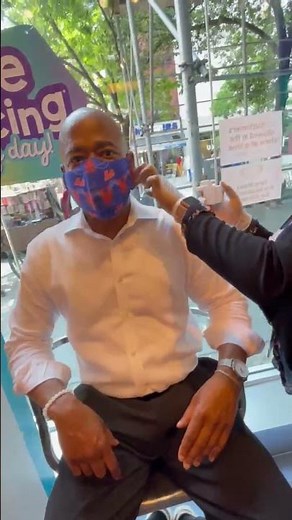 Viral Moment: Eric Adams Gets Ear Pierced, Says He 'Already Lived Up To My First Promise'