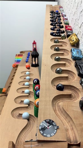 Exciting Marble Run Race in London