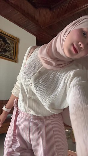 Stylish Pashmina Hijab Tutorial for Women