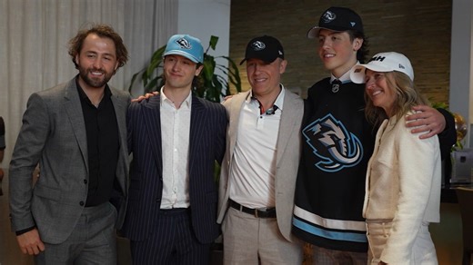 From his childhood all the way to the big day, Caleb Desnoyers and his family take you behind the scenes of his NHL Draft. 🎥 Utah Mammoth | Moncton Wildcats | QMJHL