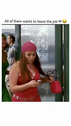 Us movie on Instagram: "Title: A Cinderella Story (2004) Where to Watch: Amazon Prime Video, Apple TV, Google Play (rent/buy) Ratings: ⭐ 5.9/10 (IMDb) | 🍅 11% (Rotten Tomatoes) Short Summary: A modern-day retelling of Cinderella, following Sam Montgomery, a high school student living under the thumb of her cruel stepmother. Her life changes when she connects anonymously with a charming classmate online—who turns out to be the most popular boy in school. Cast / Genre / Rating: • Cast: Hilary Duf