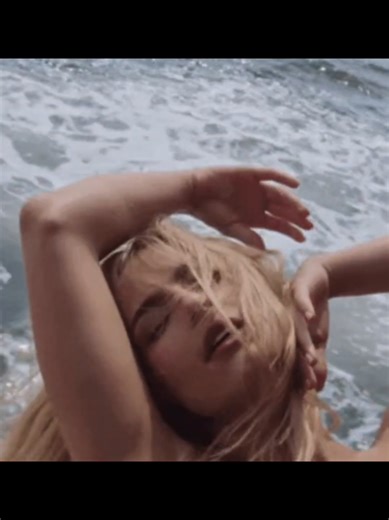 Stunning Aesthetic Edits of Addison Rae