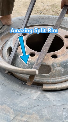 Doing a real split rim. #tips #tools #skills #repair #rim #howto #automobile #shorts