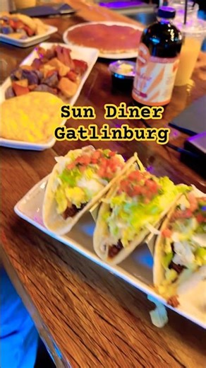 Sun Diner in Gatlinburg, TN | Our Last Day of Vacation