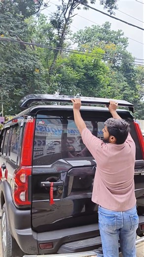 Mahindra scorpio spoiler and roof rails installation #shorts #car #youtubeshorts #trending #viral