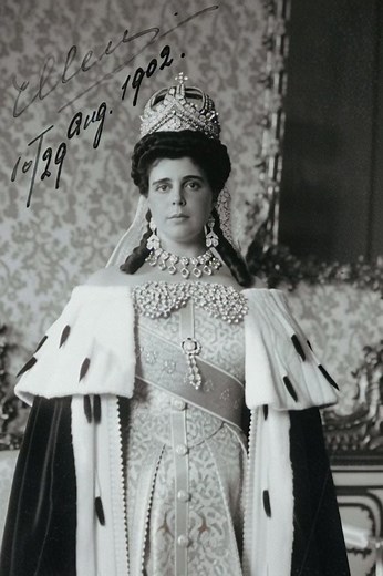 Grand Duchess Elena Vladimirovna wearing the Romanov Nuptial jewels on her wedding day | Alexei Nicolaievitch Romanov