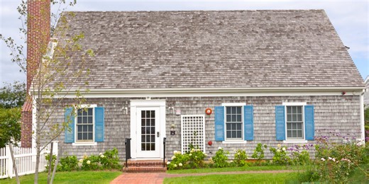 All About The Style of the Dreamy House in “The Perfect Couple”