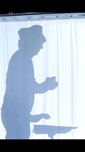 Prime Reells on Instagram: "Interesting Fact: Austin Powers — The comedy is built almost entirely on physical exaggeration and flamboyant movement. Mike Myers’ Austin Powers communicates charisma, confidence, and absurdity through posture alone: wide-legged stances, exaggerated hip swings, dramatic hand gestures, and deliberate pauses before winks or glances. Even in chaotic scenes, his movements are precise, signaling both style and comic timing. Supporting characters follow the same visual rhy