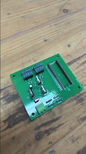 🔧 The circuit board is being populated!