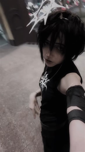 Explora el Cosplay de For Saken en Roblox