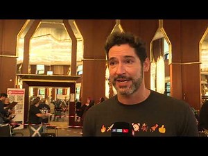 LUCIFER Tom Ellis Interview at MagicCon 2023 in Bonn - Lucifer Morningstar meeting Fans