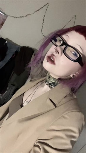 лиза крипер (@lizo_creeper)’s videos with Tricky Disco (Rocco vs. Bass-T RMX Edit) - Discotronic