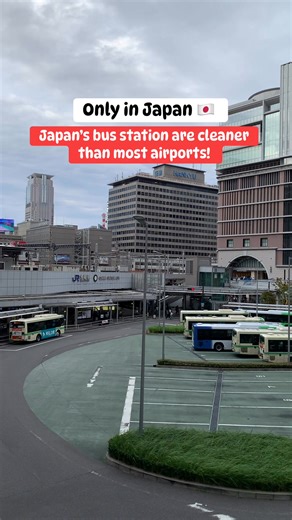 Ever seen a bus station this clean and quiet? Efficiency, silence, and organised! Would you like to have such organised bus station in your country too? 🙀🫶🤔 #japan #japanlife #fbreelsfypシ゚viralシ #highlightseveryone #fbyシvideo #highlights | Japan Insights