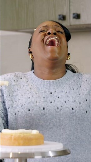 Bluey Cake Off Interview with Tameka Empson | Bluey Extras