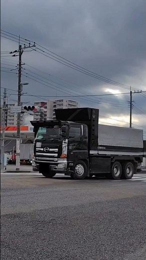 プロフィアの綺麗なダンプカー #大型トラック #日野自動車