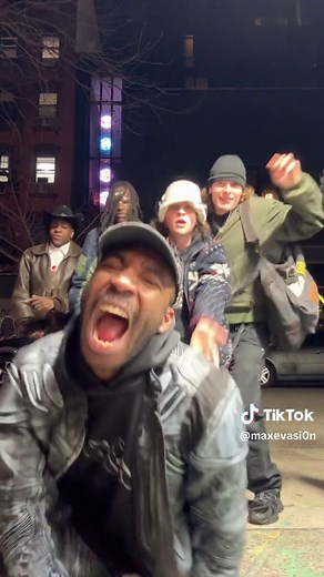 GO GO GO | Go Go Dancer