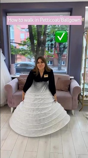 How to walk and sit when wearing a petticoat