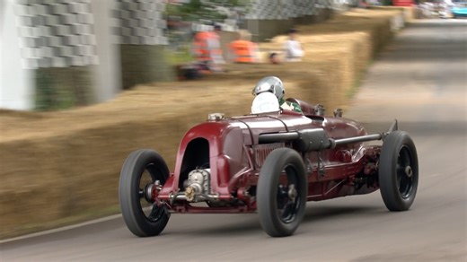 This legendary #Bentley 4½-Litre 'Blower' was used by the late Sir Henry Birkin twice to break the Brooklands outer-circuit lap record. Thanks to its supercharger, this Bentley was capable of high speeds around the banked Brooklands circuit. #FOS #gwflatout | Goodwood Festival of Speed
