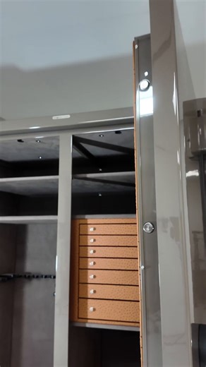 Crafted to the client's exact vision, inside and out. This one of one Brown Safe features a custom ostrich skin interior, hand built by our master craftsmen in California. Because true luxury isn't bought, it's built. Brown Safe. ​ ​ ​ ​ ​ ​ ​ #BrownSafe​ #CustomSafe​ #LuxurySafe​ #BespokeDesign​ #OstrichLeather​ #LuxuryCraftsmanship​ #MadeInCalifornia​ #AmericanCraftsmanship​ #BespokeLuxury​ #EstateSecurity​ #LuxuryVault​ #HeirloomProtection​ #WatchCollectors​ #LuxuryWatchDisplay​ #CollectorsVa