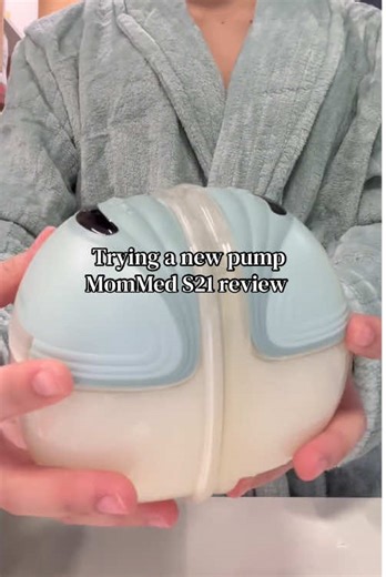 This pump works soooo good I’m so impressed!! I tried it for the first time and was shook at the output 🍼🍼🍼#TikTokShopJumpstartSale #wearablepump #oversupply #breastpump #pumpingmom