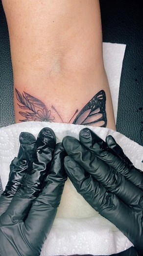 Tattoo butterfly !!!! #tattoo #tattoobutterfly #papillon