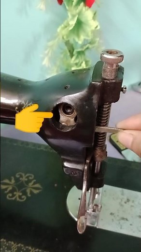 Thread take up lever installation in sewing machine #sewingmachinerepair #sewingtipsandtricks