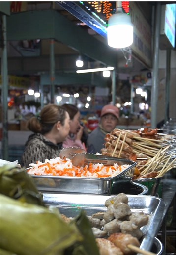 Street food is the heart of Vietnamese culture, and its street scene is one of the best in the world. Every corner feels like a nonstop food tour, offering something different. Everywhere you go, vendors serve dishes rooted in family recipes and generations of tradition. Many families run the same stalls for decades, perfecting their craft over time. Meals are quick, affordable, and always fresh — an authentic taste of life in Vietnam. #fyp #traveltiktok #vietnam #vietnamesefood #vlog