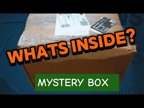 I BOUGTH THIS l MYSTERY BOX l FROM ENGLAND!!!