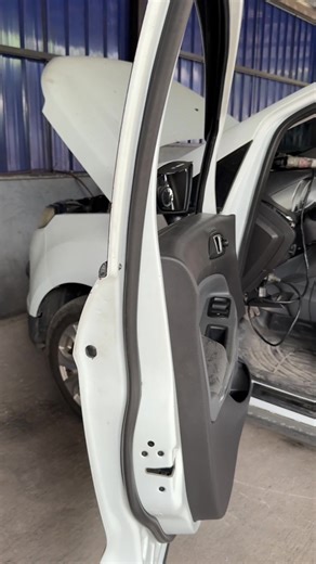 Ford ecosport replaced ABS module and programming. #fordecosport #absmodule #ford #fordspecialist