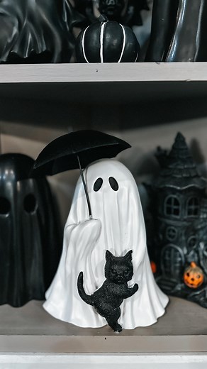 Just me & my spooky sidekick Draven in ghost form 👻🐈‍⬛🖤 Sending a huge thank you to my friend @gardenxghoul for finding me this adorable statue! #ghost #ghostie #ghostly #hauntinglybeautiful #hauntedhouse #halloweeneveryday #halloweenghost #halloweencat #spookyseason #everydayishalloween | Witchywoman