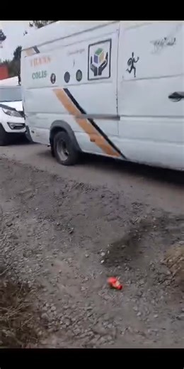 18K views · 220 reactions | Tsy Mbola nanao voyage tena nandreraka tahaka Izao kosa...Tana - Tamtave pour 20h .. ( 10h d'embouteillages) Tena mba jereo le Camion fa tena indisciplinés amze tiny hijanonana sy ze tiny ibahanana... | Raharinjatovo Fandresena Fanjava | Facebook