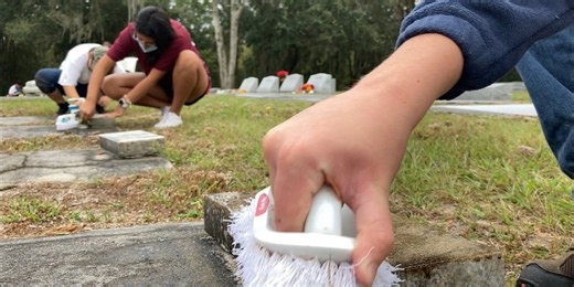 Sarasota approves $96,800 contract for historic cemetery maintenance